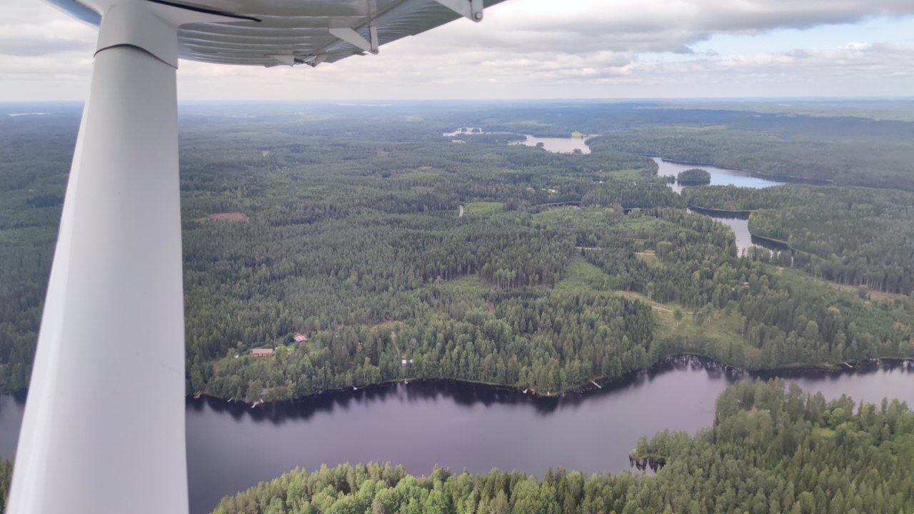 Metsämaisema ilmasta